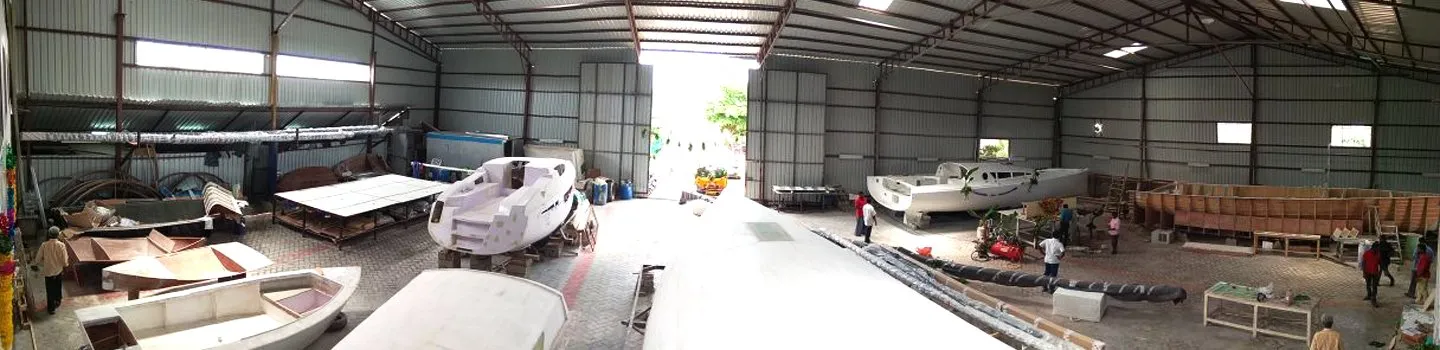 Ultramarine boatbuilding in Puducherry